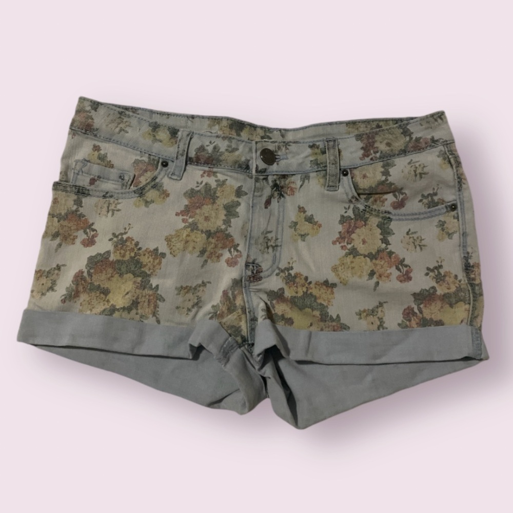 BDG Floral Cuffed Hipster Hippie Artsy Festival Trendy Boho Girly Micro Shorts
